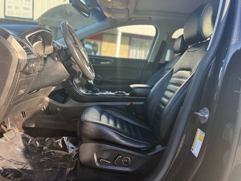 Used 2015 Ford Edge SEL w/ Equipment Group 201A AWD/4WD image 11