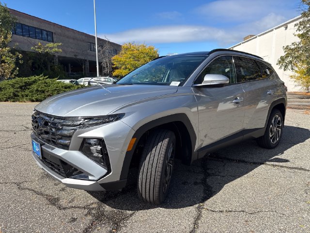 New 2026 Hyundai Tucson Limited AWD/4WD image 2