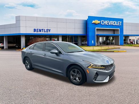 Used 2023 Kia K5 LXS image 7