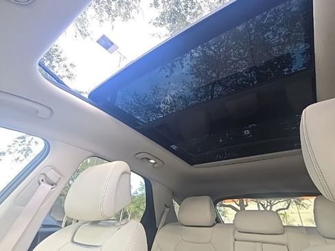 Used 2023 Genesis GV70 2.5T w/ Select Package image 23