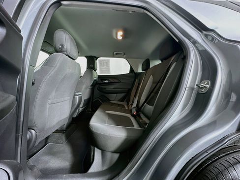 Used 2025 Chevrolet TrailBlazer LT FWD image 26