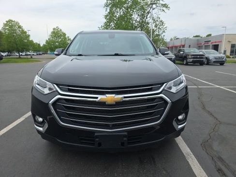 Used 2020 Chevrolet Traverse LT w/ LT Premium Package AWD/4WD image 10