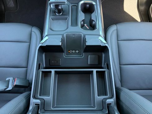 New 2026 GMC Sierra 1500 SLT AWD/4WD image 34