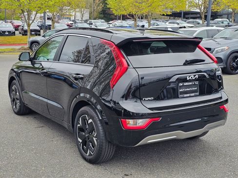 Certified 2023 Kia Niro Wind FWD image 7