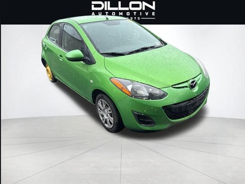 Used 2013 MAZDA MAZDA2 Sport FWD image 8