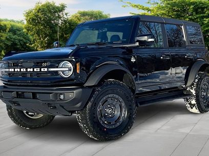 New 2025 Ford Bronco Outer Banks w/ Sasquatch Package