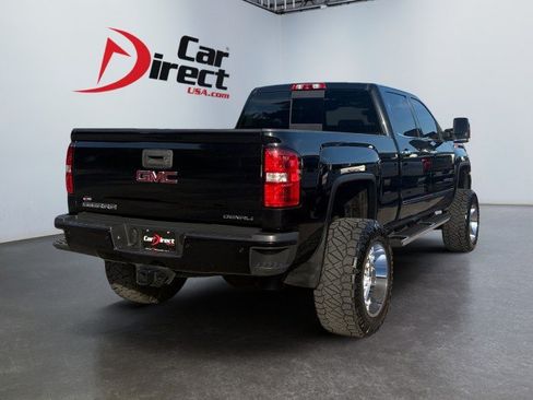Used 2015 GMC Sierra 2500 Denali w/ Duramax Plus Package AWD/4WD image 3