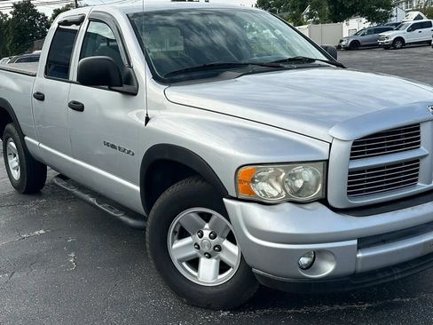 Used 2003 Dodge Ram 1500 Truck 2WD Quad Cab image 3