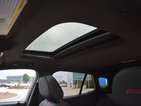 New 2026 Chevrolet Trax RS w/ Sunroof Package image 19