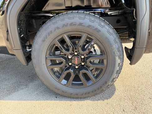 New 2026 GMC Sierra 1500 Pro w/ Graphite Edition AWD/4WD image 25