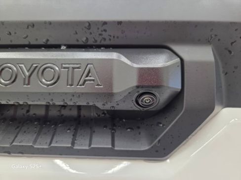 New 2026 Toyota Tundra SR image 28