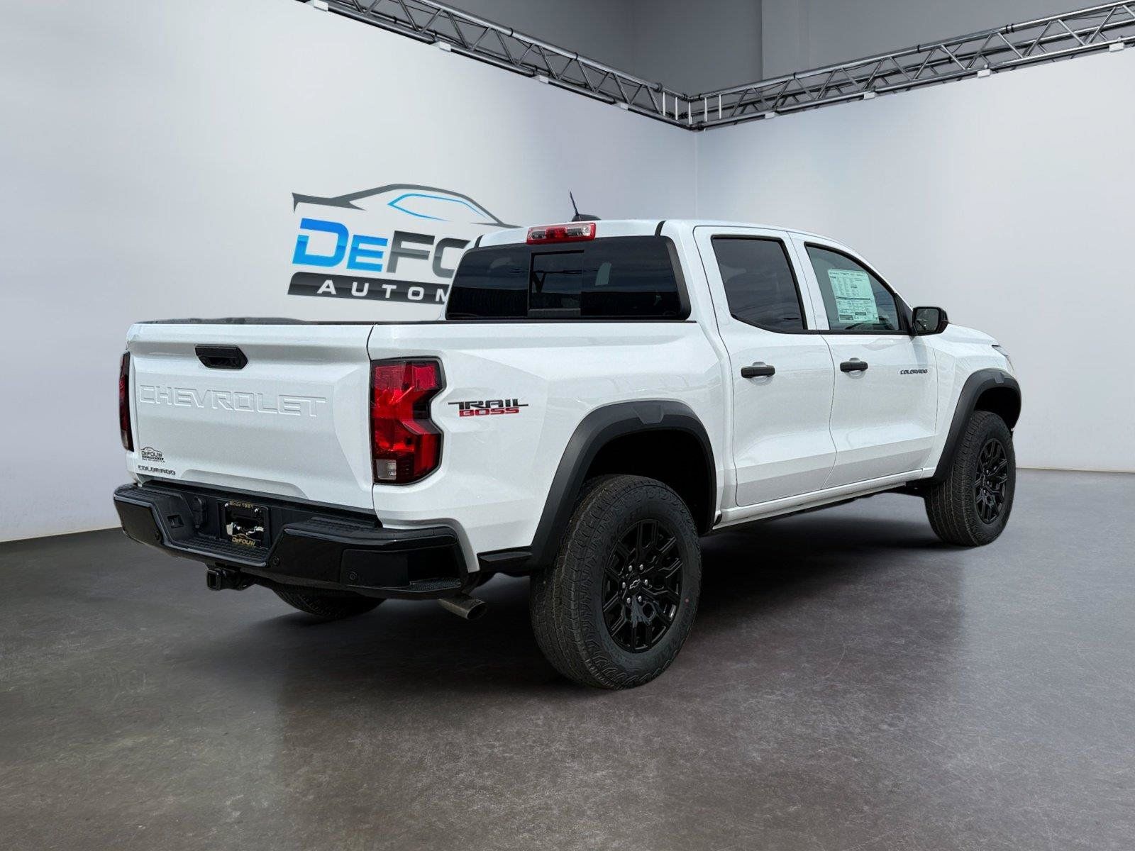 New 2026 Chevrolet Colorado Trail Boss AWD/4WD image 3