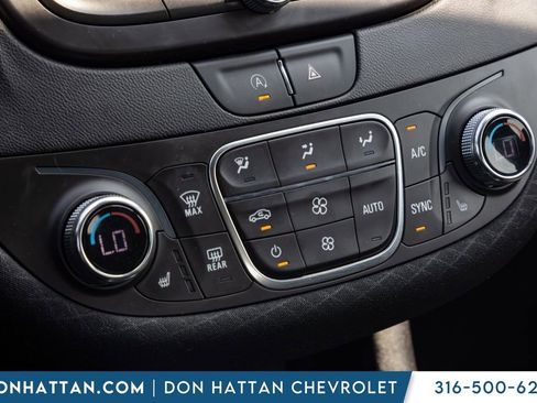 Used 2024 Chevrolet Malibu LT FWD image 9