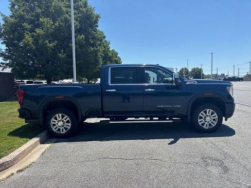 Used 2022 GMC Sierra 2500 Denali w/ Denali Ultimate Package AWD/4WD image 10