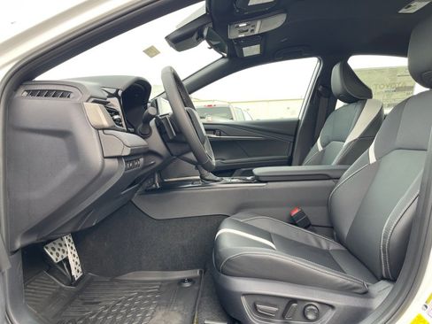 New 2026 Toyota Camry SE image 9