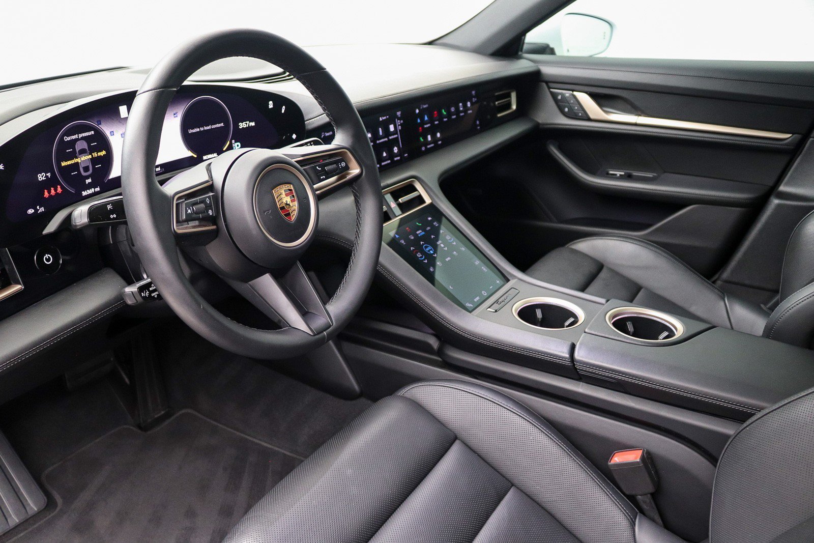 Used 2022 Porsche Taycan RWD image 21