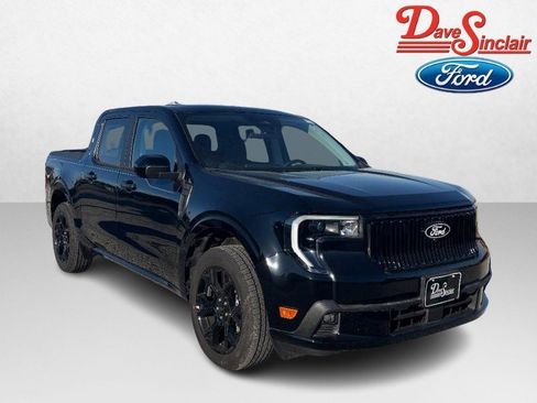 New 2025 Ford Maverick Lobo image 4