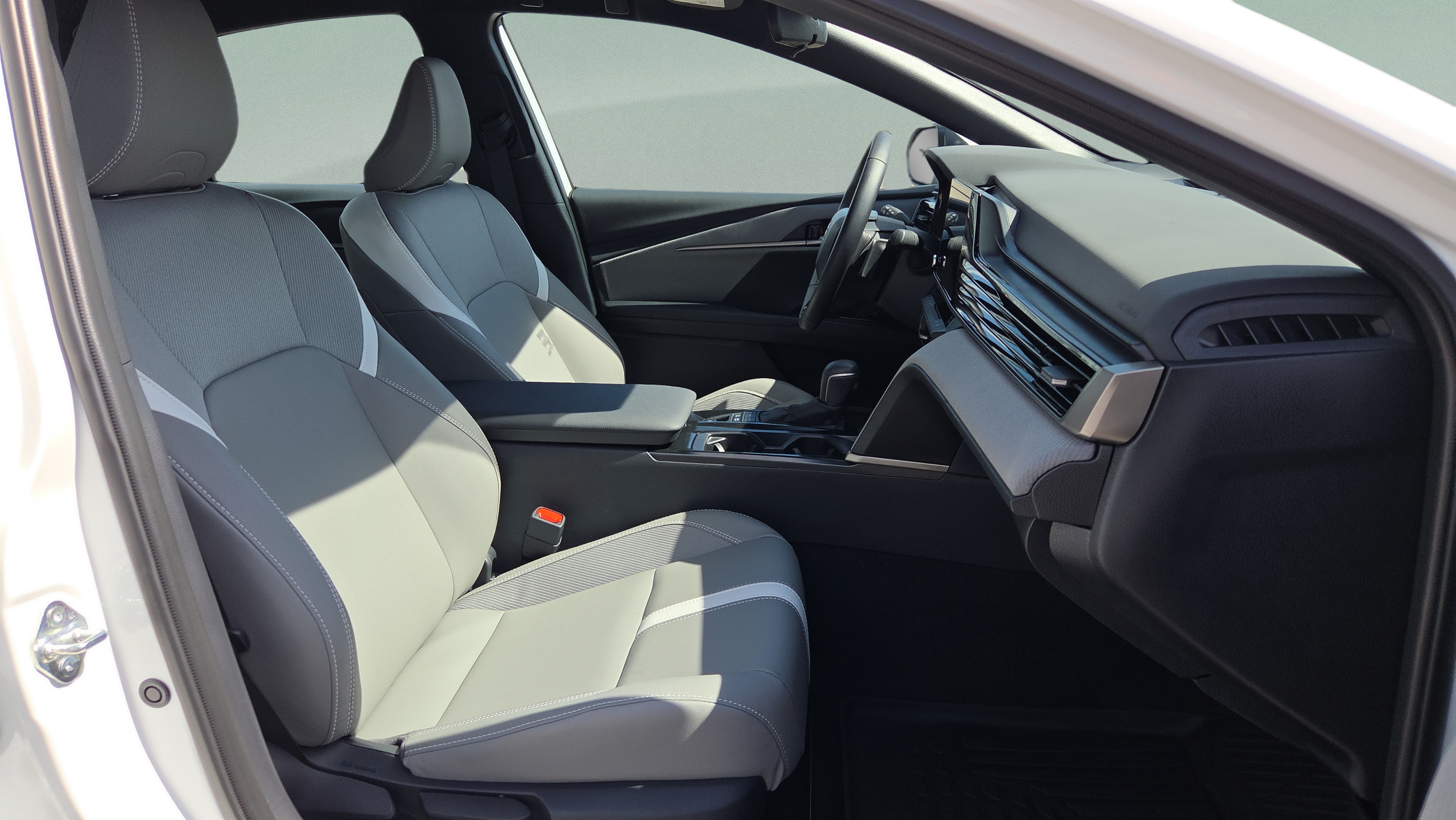 Certified 2026 Toyota Camry SE FWD image 18