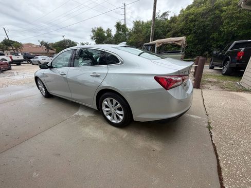 Used 2020 Chevrolet Malibu LT FWD image 5