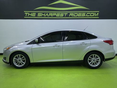 Used 2018 Ford Focus SE image 6