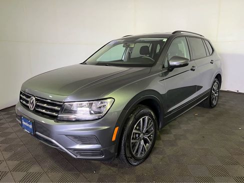 Used 2021 Volkswagen Tiguan S image 3