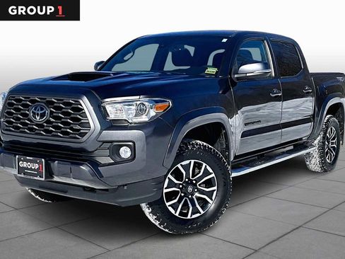 Used 2021 Toyota Tacoma TRD Sport image 1