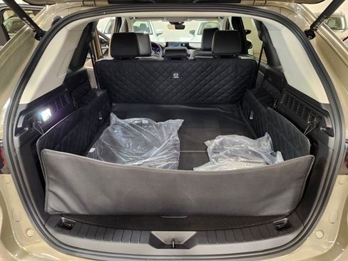 Certified 2025 MAZDA CX-70 Plug-In Hybrid w/ Premium Pkg image 27