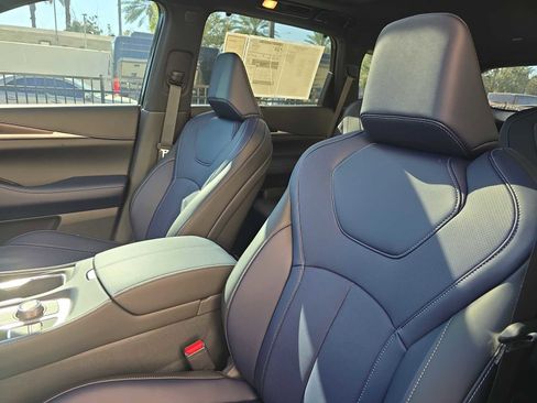 New 2026 INFINITI QX60 Sport w/ Dark Cargo Package image 14