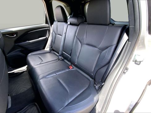 Used 2025 Subaru Forester Limited AWD/4WD image 20