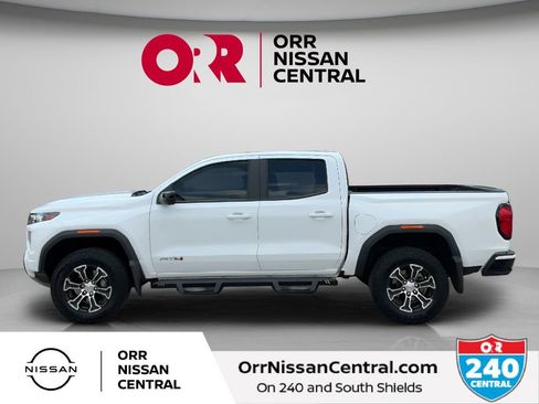 Used 2025 GMC Canyon AT4 w/ Technology Plus Package AWD/4WD image 8