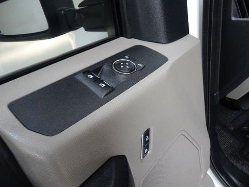 Used 2019 Ford F250 XL w/ Power Equipment Group image 20