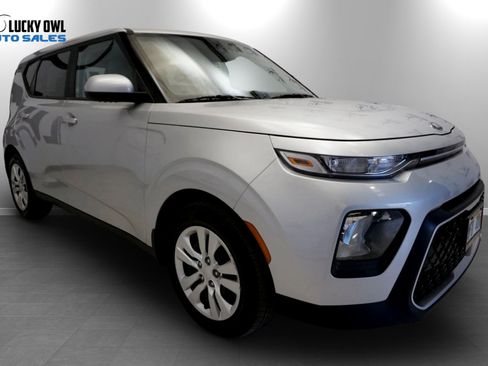 Used 2021 Kia Soul LX FWD image 24