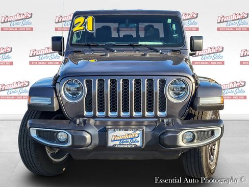 Used 2021 Jeep Gladiator Overland w/ Popular Equipment Package image 4