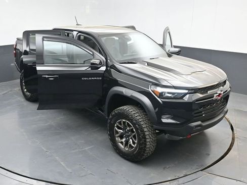Used 2024 Chevrolet Colorado ZR2 AWD/4WD image 47