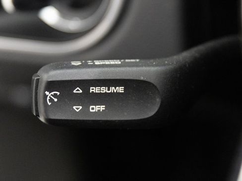 Used 2017 Porsche 911 Carrera 4 image 71