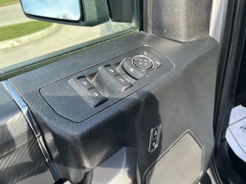 Used 2020 Ford F150 XLT w/ Equipment Group 302A Luxury AWD/4WD image 15