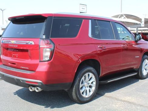Used 2023 Chevrolet Tahoe Premier AWD/4WD image 3