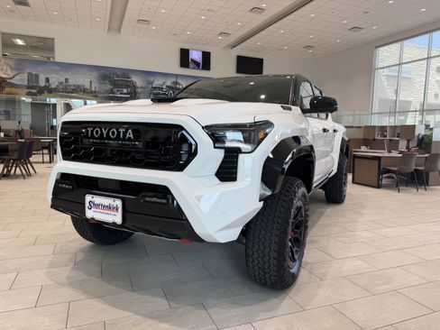 New 2026 Toyota Tacoma TRD Pro AWD/4WD image 2