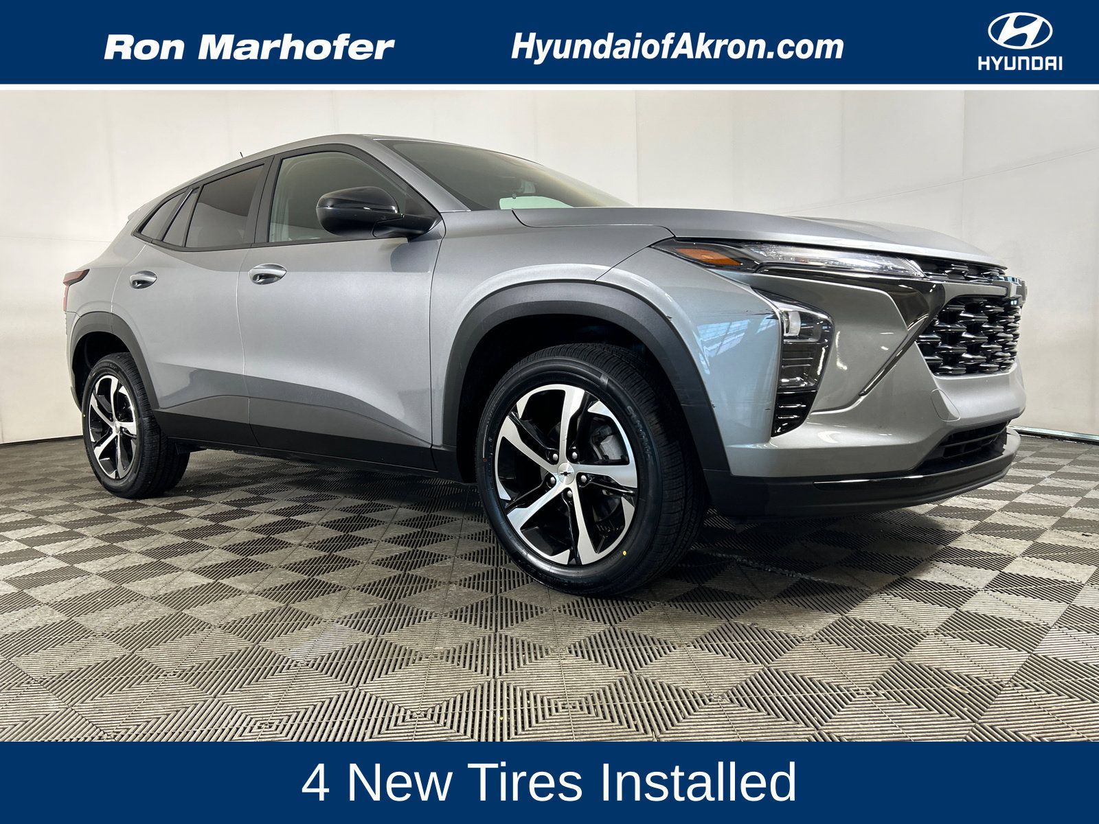 Used 2024 Chevrolet Trax RS w/ Driver Confidence Package FWD 360° Tour