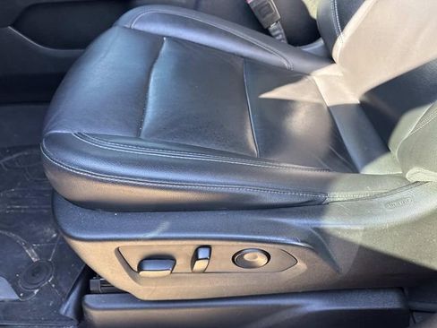 Used 2021 Chevrolet Suburban Z71 image 21