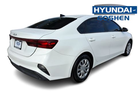 Used 2024 Kia Forte LX FWD image 9