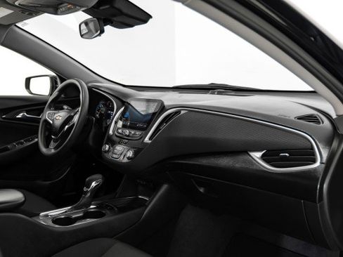 Used 2021 Chevrolet Malibu LS image 10