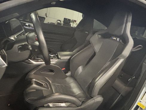 Used 2022 BMW M4 Coupe w/ M Carbon Exterior Package image 8
