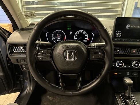 Used 2022 Honda Civic EX image 18