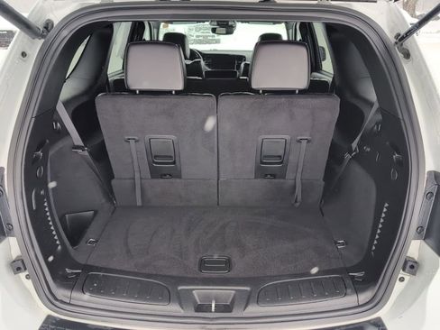 Used 2024 Dodge Durango GT image 19