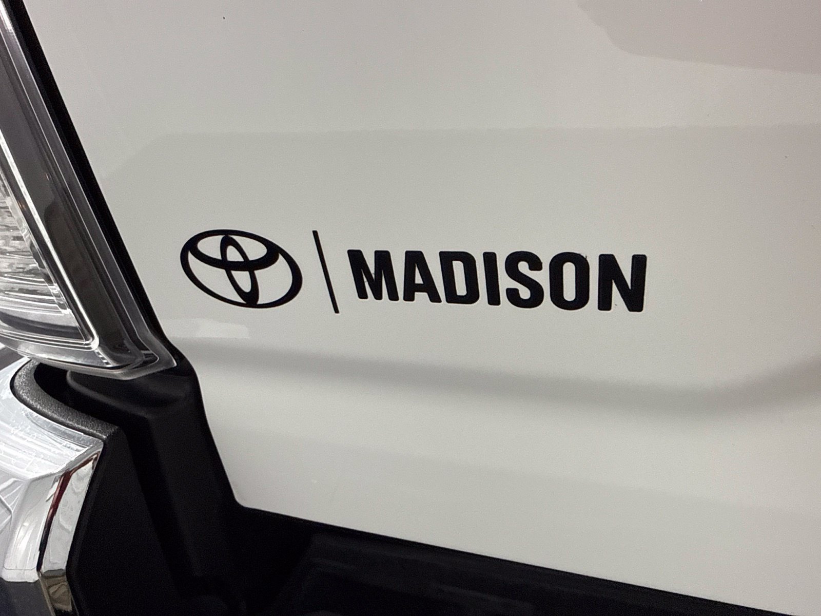 Used 2021 Toyota Tacoma TRD Off-Road w/ Blackout Package (TMS) AWD/4WD image 49
