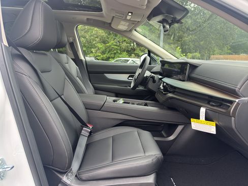 New 2025 Nissan Murano SL w/ Cargo Package image 16