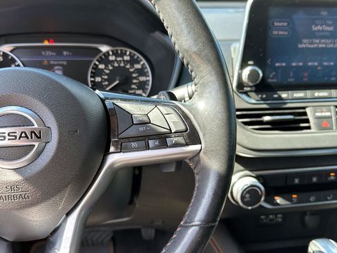 Used 2020 Nissan Altima 2.5 SR image 24