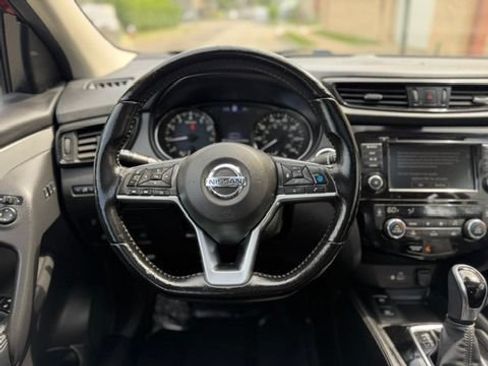 Used 2020 Nissan Rogue Sport SL w/ Premium Package AWD/4WD image 33