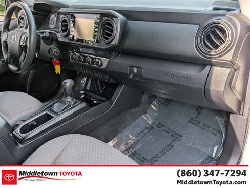 Certified 2022 Toyota Tacoma SR AWD/4WD image 36